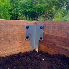 SleeperFit Single Tier Corner Railway Sleeper Bracket with Stake - Suitable for Planters, Raised Beds, Driveway & Path Edging - Indoor Outdoors