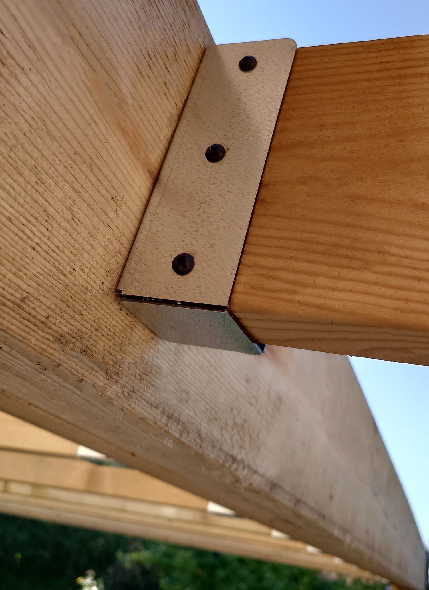 Framola™ Extra Strong Timber Rafter Bracket - Suitable for 6" x 2" Timber - Indoor Outdoors