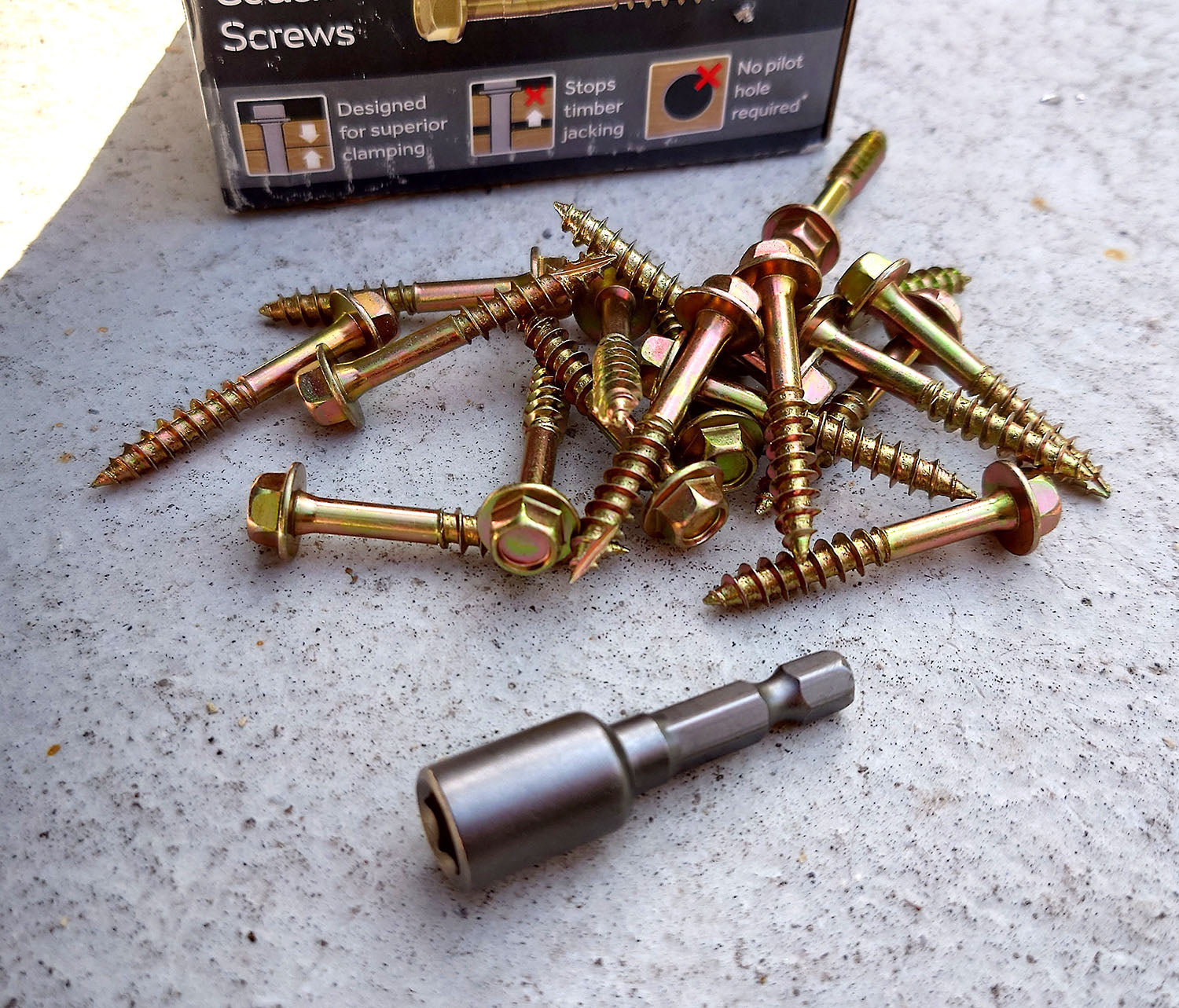 Hex Head EasyDrive Woodscrews for Rafter Bracket Installation - Indoor Outdoors