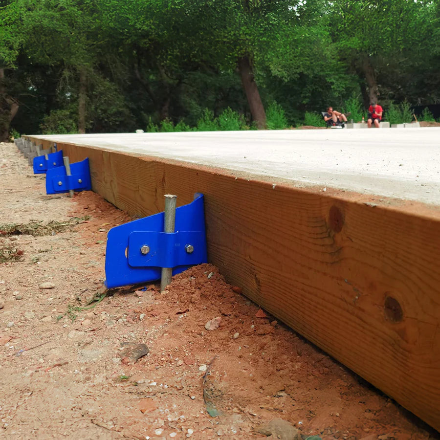 Re-Usable Adjustable Concrete Shuttering Formwork Brackets with Pin