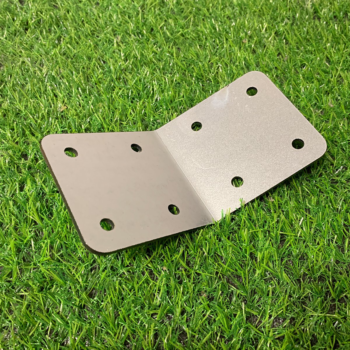 Extra Strong 45° Angled Galvanised Steel Timber Railway Sleeper Bracket - Indoor Outdoors