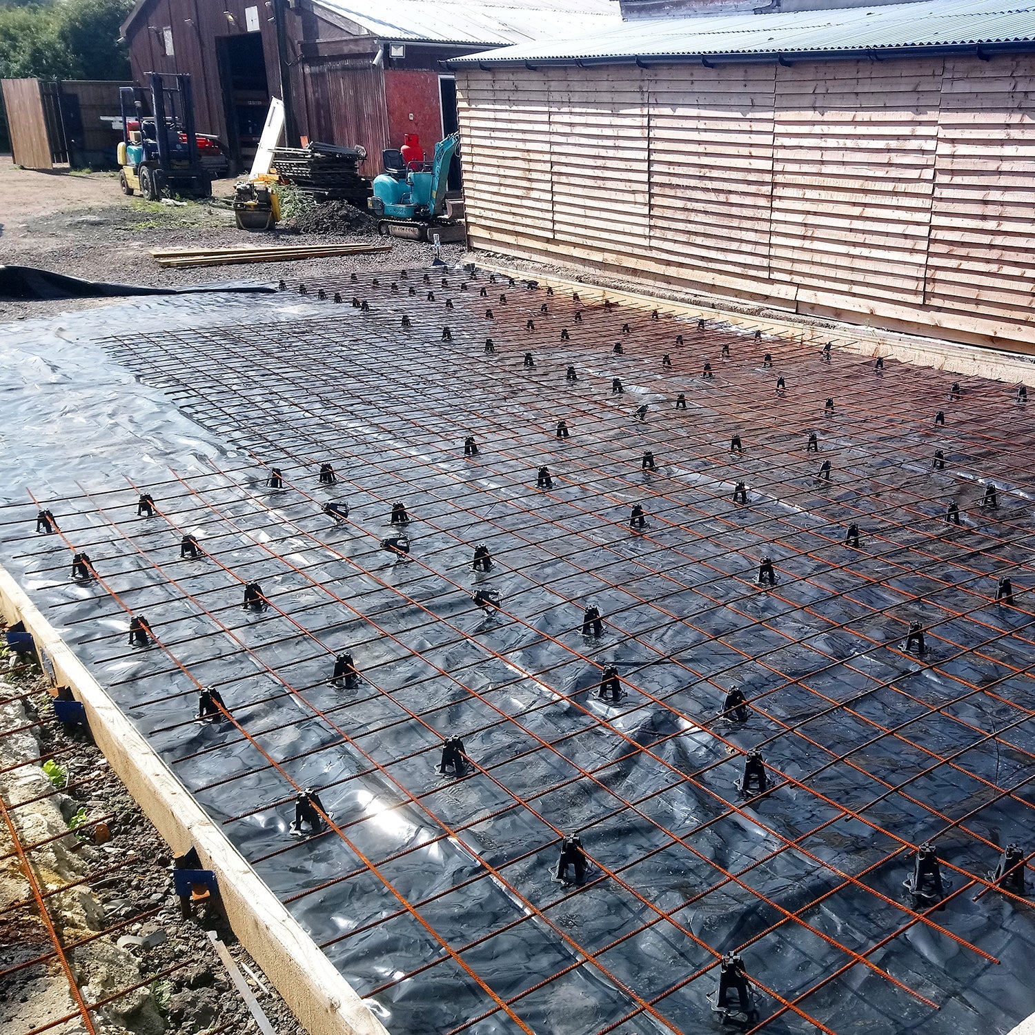 Concrete Road Form for Construction - Bracket, Wedge & Pins - Indoor Outdoors