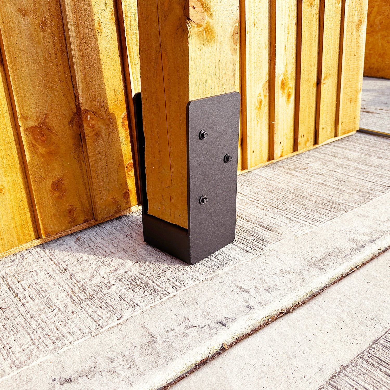 Heavy-Duty Welded Hidden Bolt-Down Post Anchor with 50mm Raiser for 6" / 150mm Wood