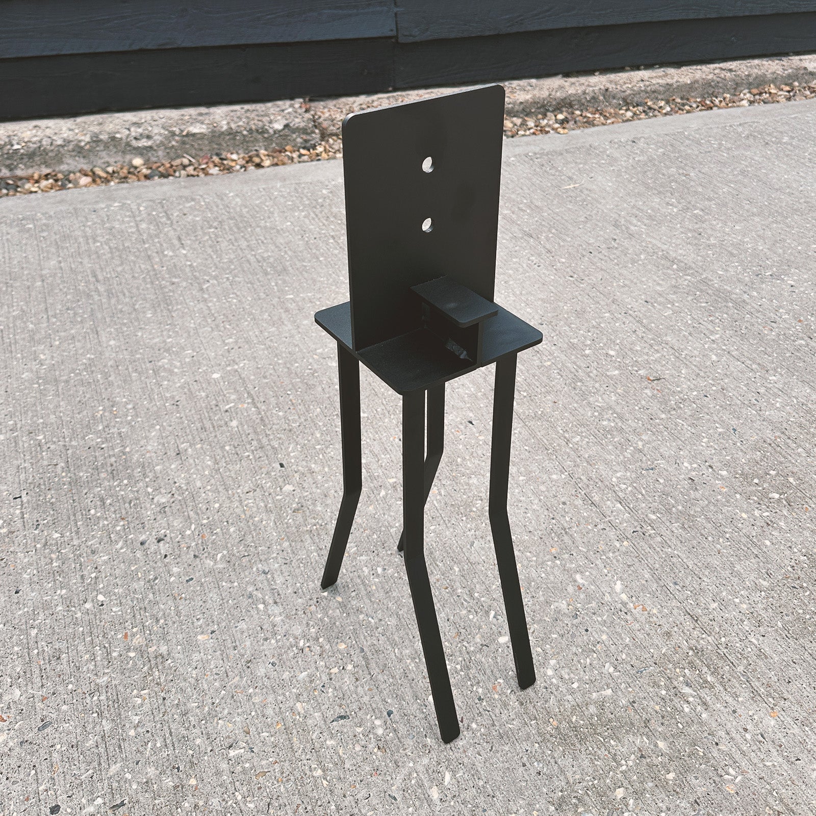 Heavy-Duty T-Bar Concrete-In Post Support Bracket with Anti-Pull Out Spikes for 6" / 150mm Wood