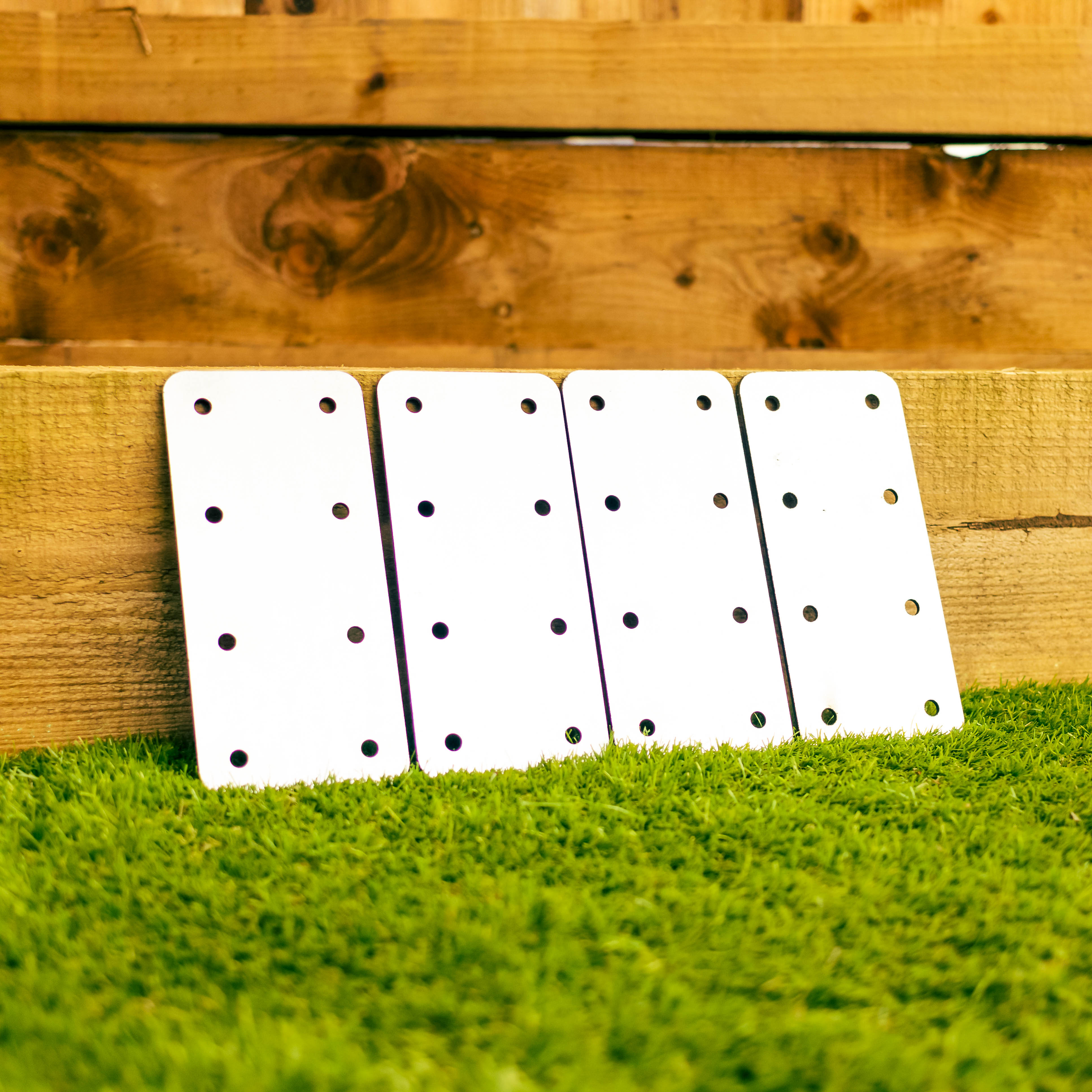 Extra Strong Standard Straight Flat Railway Sleeper Brackets (Pack of 4)