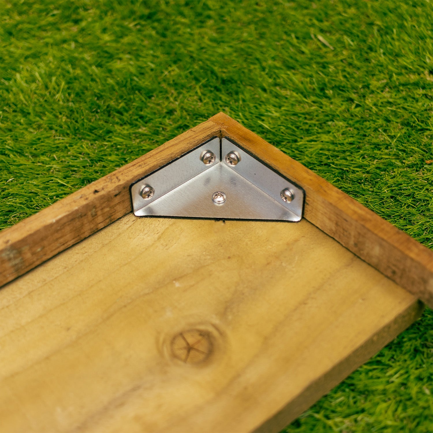 Triangle Steel 60mm Corner Reinforcement Brackets