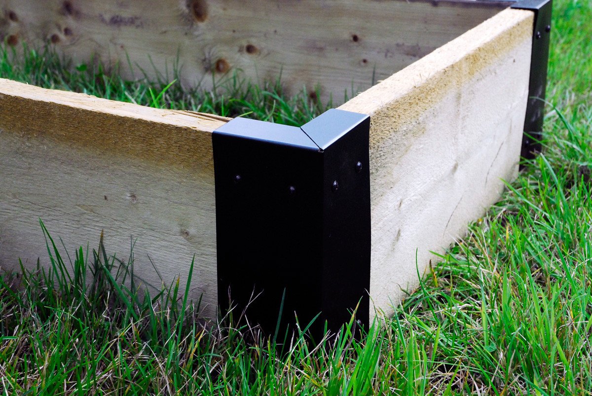 Large Corner Joining Railway Sleeper Brackets - Indoor Outdoors