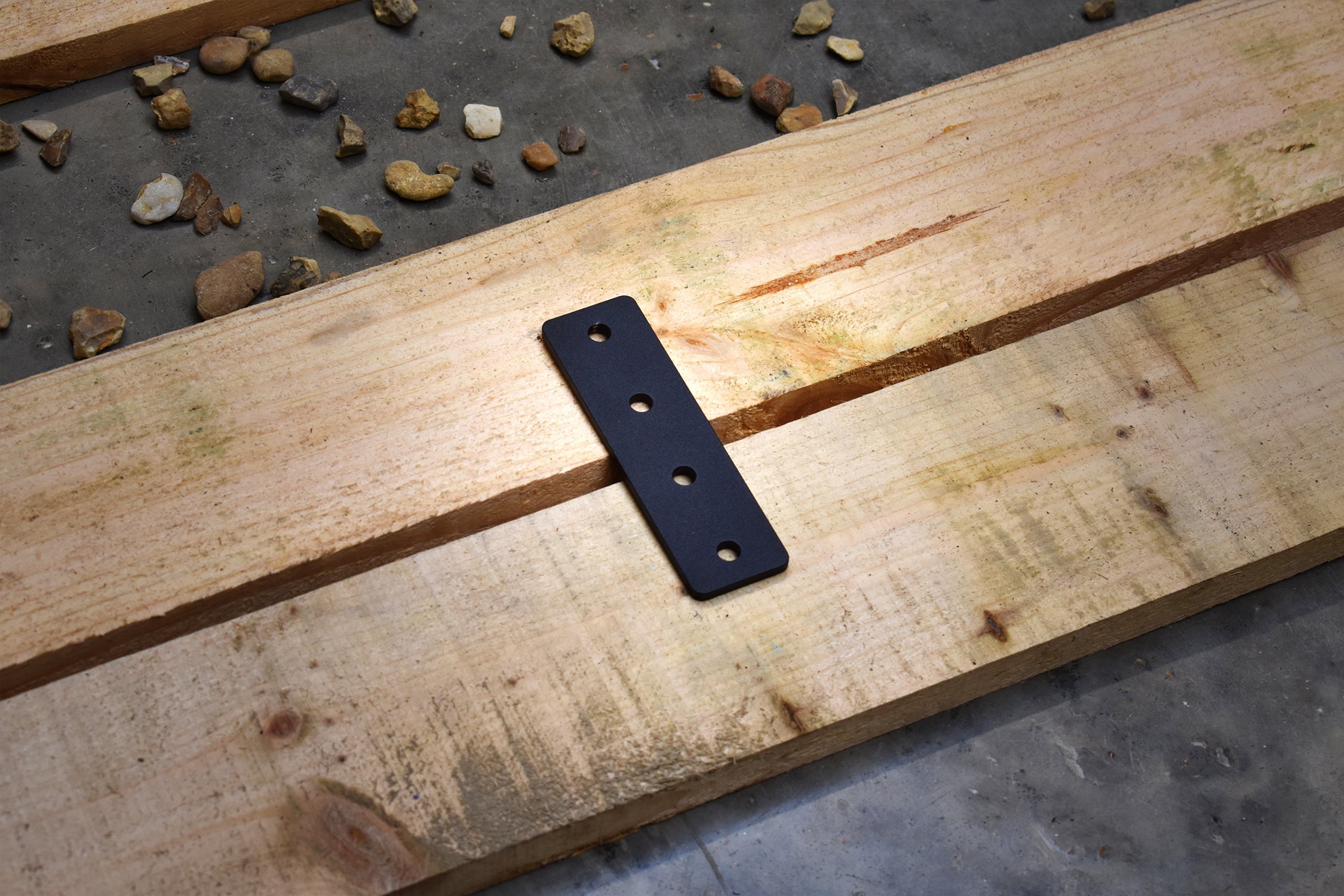 SleeperFit Ultra-Strong Multi-Purpose Small Straight Flat Bracket - Indoor Outdoors